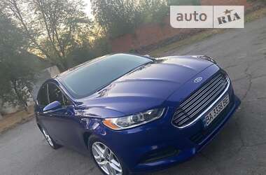 Седан Ford Fusion 2015 в Благовіщенську