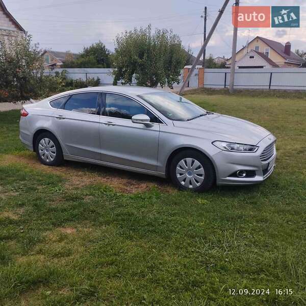 Седан Ford Fusion 2014 в Хмільнику