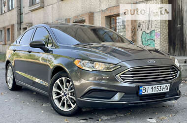 Седан Ford Fusion 2016 в Горішніх Плавнях