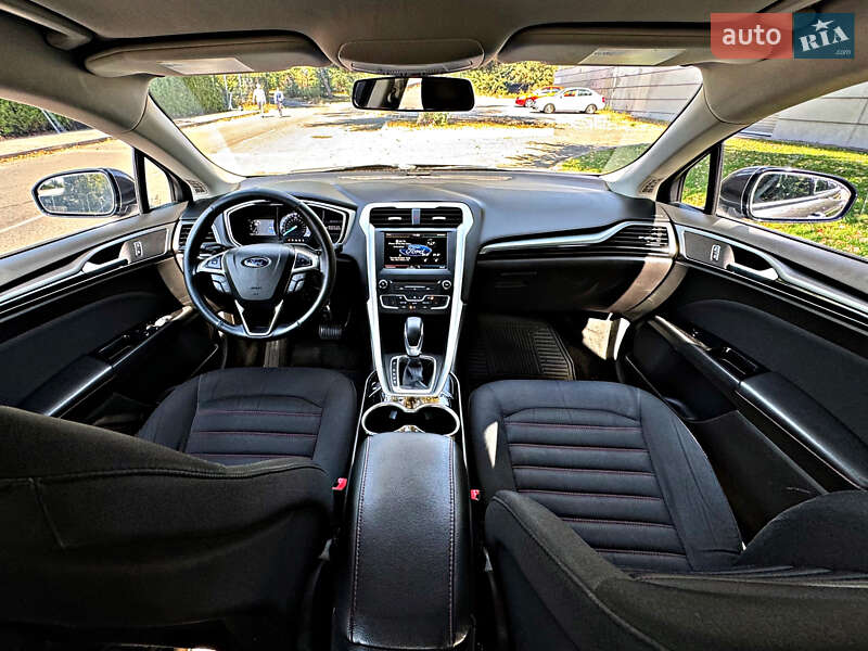 Седан Ford Fusion 2016 в Киеве