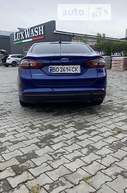 Седан Ford Fusion 2014 в Теребовлі