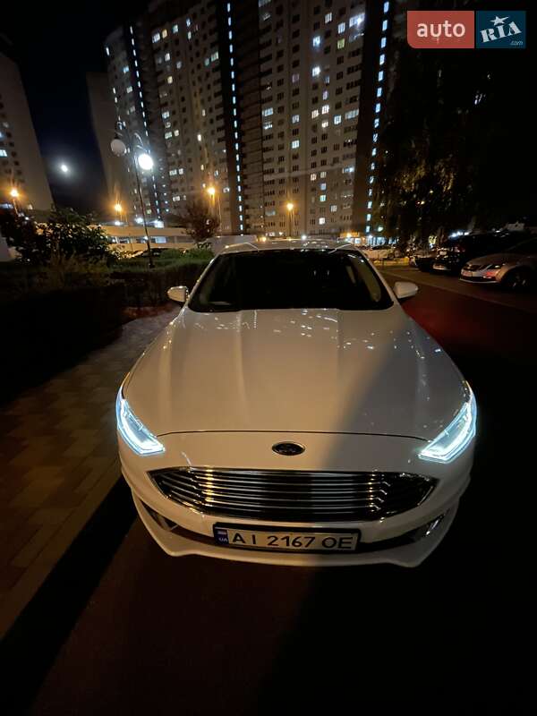 Седан Ford Fusion 2018 в Києві