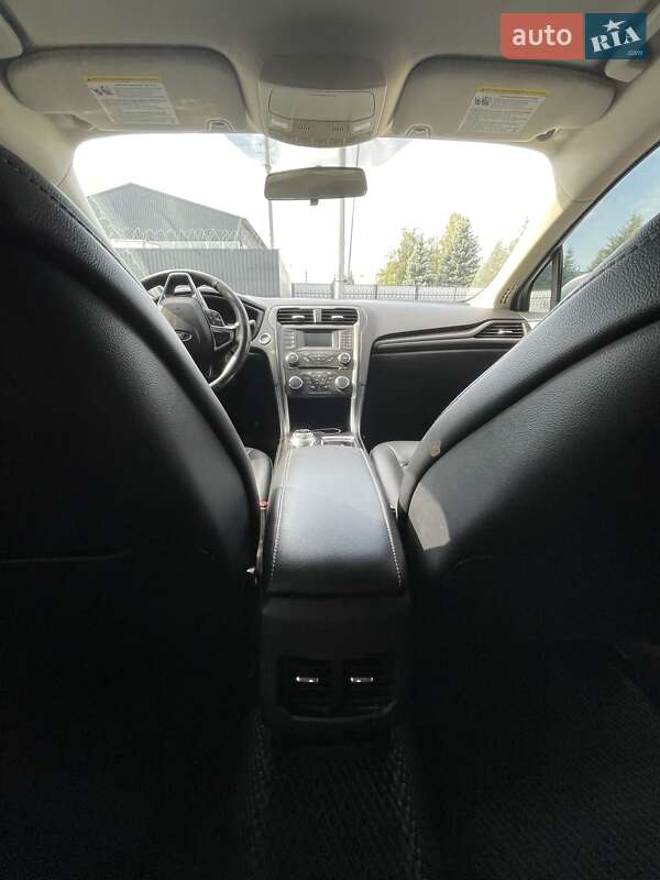 Седан Ford Fusion 2018 в Києві