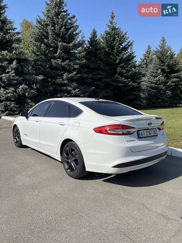 Седан Ford Fusion 2018 в Києві