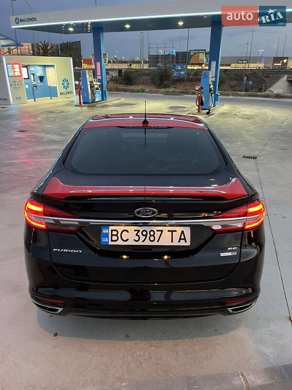 Седан Ford Fusion 2017 в Ременове