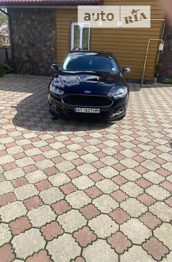 Седан Ford Fusion 2016 в Івано-Франківську