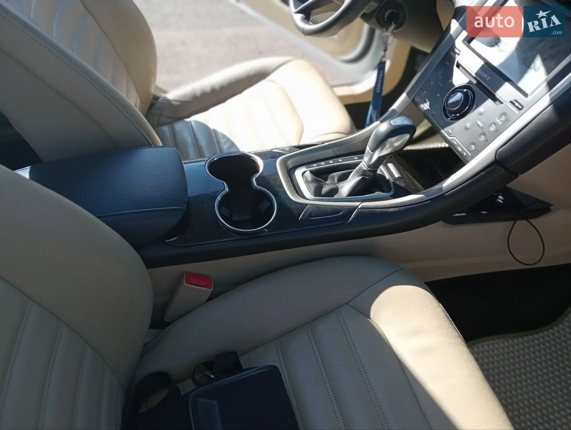 2016 Ford Fusion - мініатюра 34