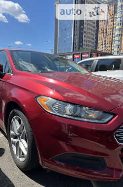 Седан Ford Fusion 2014 в Києві