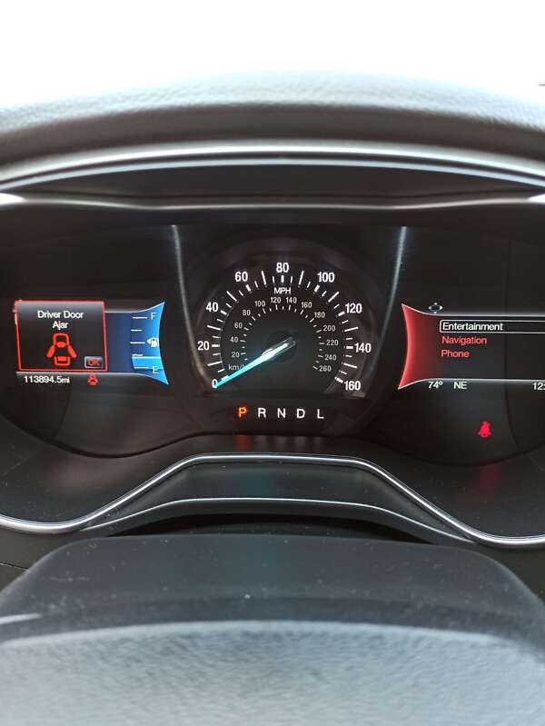 Седан Ford Fusion 2016 в Самборе
