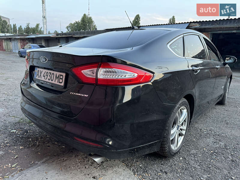 Седан Ford Fusion 2015 в Киеве фото 6 Седан Ford Fusion 2015 в Киеве