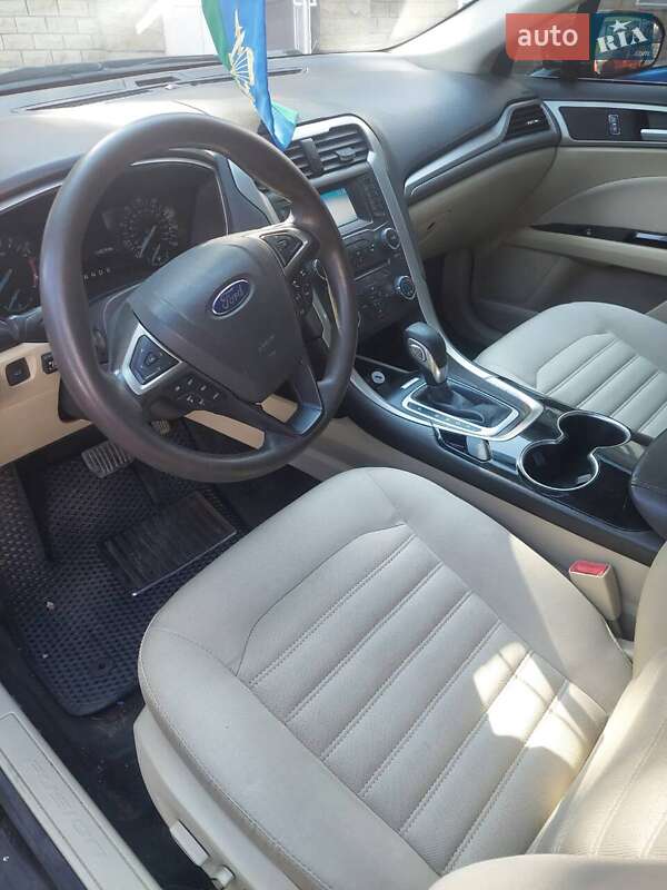 Седан Ford Fusion 2015 в Чернигове фото 9 Седан Ford Fusion 2015 в Чернигове