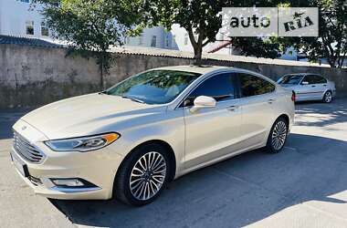 Седан Ford Fusion 2018 в Львове