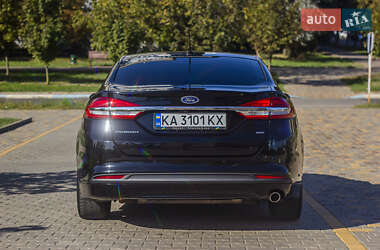 Седан Ford Fusion 2017 в Одесі
