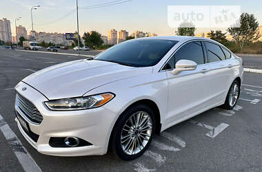 Седан Ford Fusion 2014 в Києві