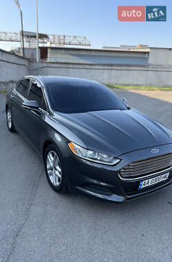 Седан Ford Fusion 2014 в Киеве