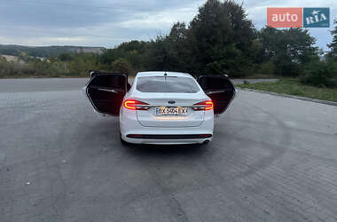 Седан Ford Fusion 2018 в 