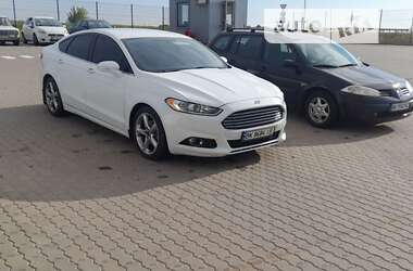 Седан Ford Fusion 2016 в Ровно