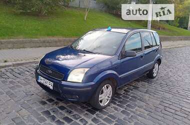 Хетчбек Ford Fusion 2005 в Чернівцях