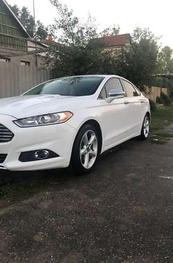 Седан Ford Fusion 2014 в Харкові