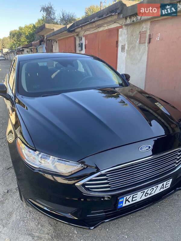 Седан Ford Fusion 2017 в Каменском