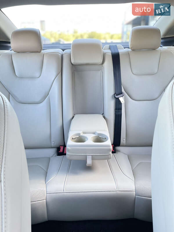 Седан Ford Fusion 2017 в Запорожье фото 23 Седан Ford Fusion 2017 в Запорожье