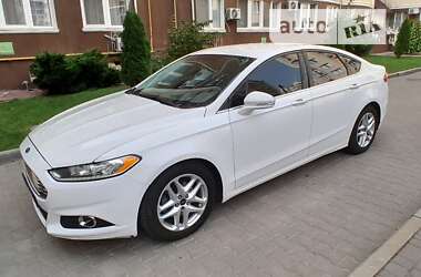 Седан Ford Fusion 2015 в Одесі