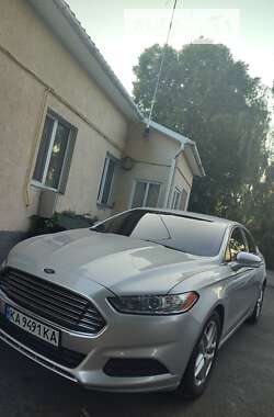 Седан Ford Fusion 2015 в Броварах