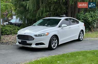 Седан Ford Fusion 2016 в Ужгороде