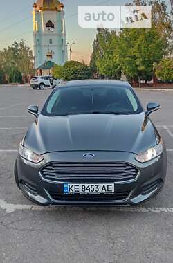 Седан Ford Fusion 2015 в Кривому Розі