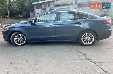 Седан Ford Fusion 2019 в Днепре