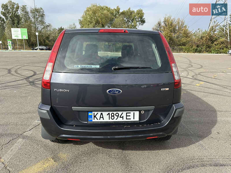 Хетчбек Ford Fusion 2008 в Києві