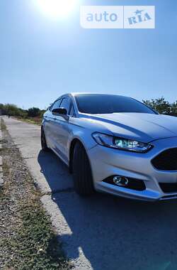 Седан Ford Fusion 2012 в Днепре