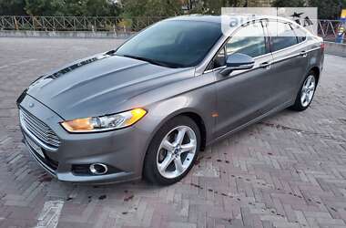 Седан Ford Fusion 2013 в Харкові