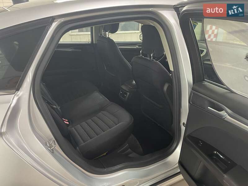 Седан Ford Fusion 2014 в Одессе