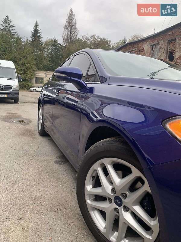 Седан Ford Fusion 2016 в Вінниці