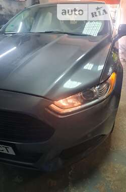 Седан Ford Fusion 2015 в Киеве