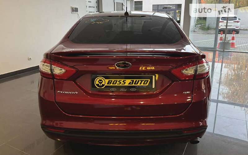 Седан Ford Fusion 2015 в Шептицькому