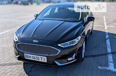 Седан Ford Fusion 2019 в Одесі