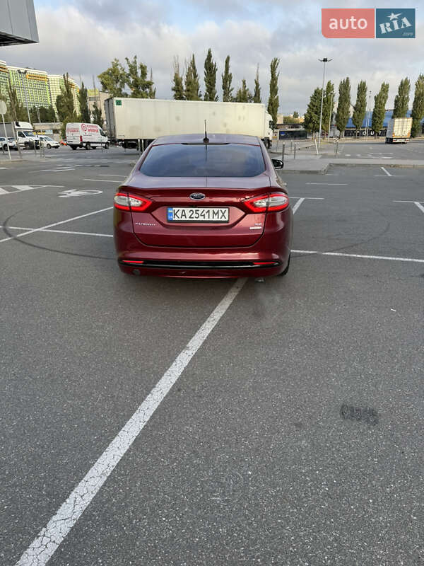 Седан Ford Fusion 2015 в Киеве