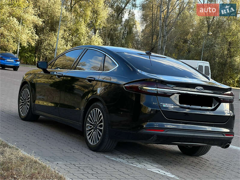 Седан Ford Fusion 2017 в Сумах
