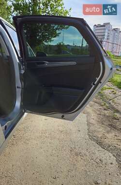 Седан Ford Fusion 2017 в Івано-Франківську