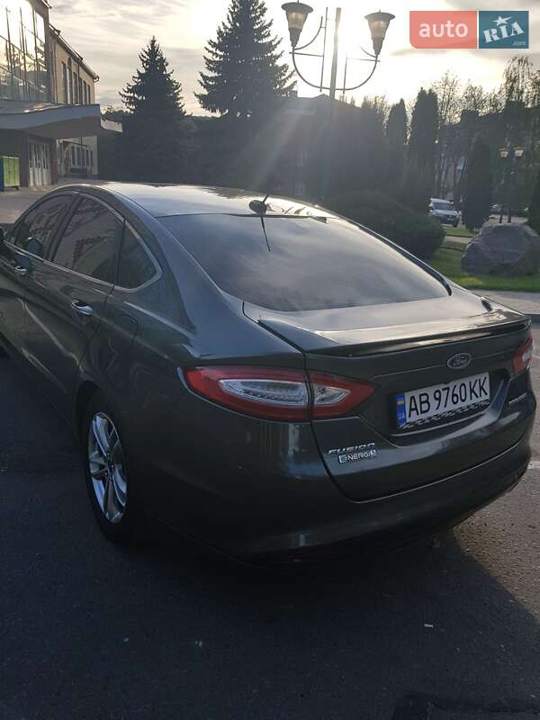 Седан Ford Fusion 2015 в Могилев-Подольске