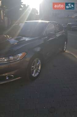 Седан Ford Fusion 2015 в Могилів-Подільському