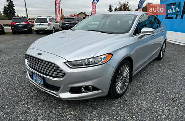 Седан Ford Fusion 2014 в 