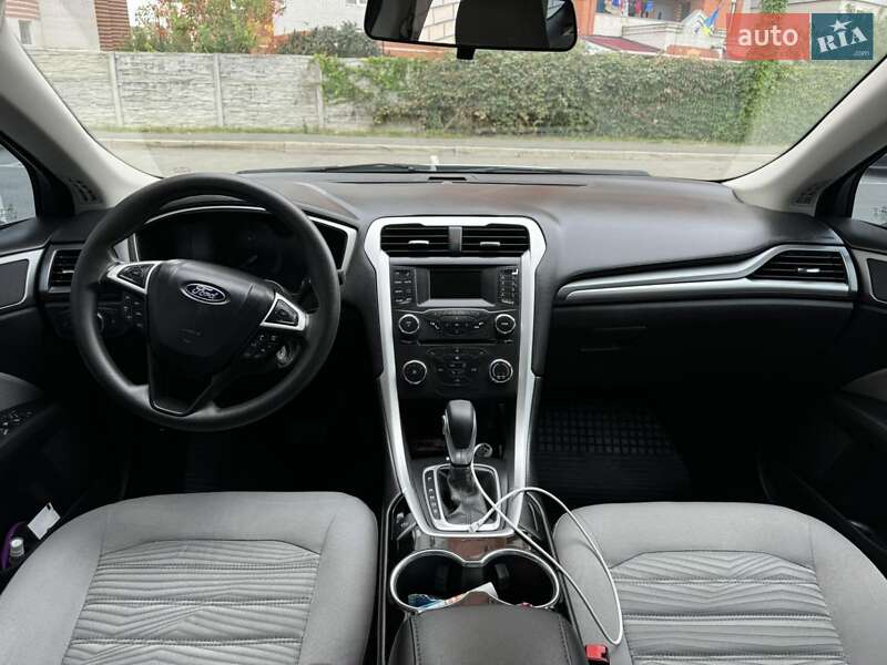 Седан Ford Fusion 2016 в Киеве