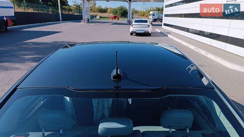 Седан Ford Fusion 2015 в Рівному