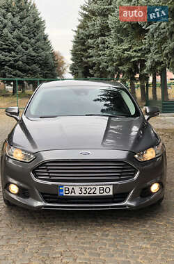 Седан Ford Fusion 2013 в 