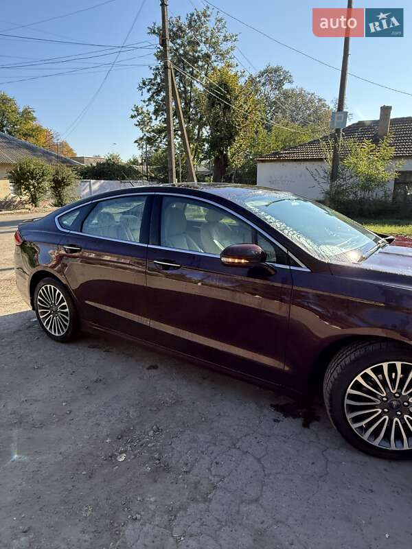 Седан Ford Fusion 2017 в Рені