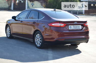 Седан Ford Fusion 2016 в Кременчуге