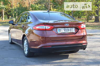 Седан Ford Fusion 2016 в Кременчуге